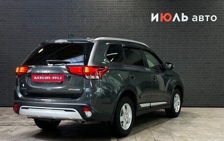 Mitsubishi Outlander III рестайлинг 3, 2019 год, 2 130 000 рублей, 5 фотография