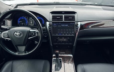 Toyota Camry, 2017 год, 2 680 000 рублей, 14 фотография