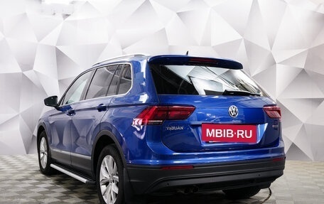 Volkswagen Tiguan II, 2020 год, 2 750 000 рублей, 3 фотография