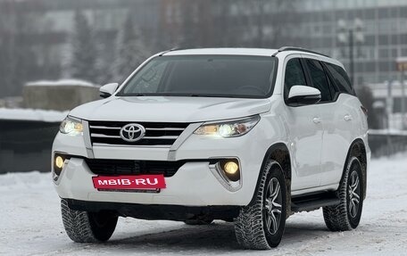 Toyota Fortuner II, 2018 год, 3 199 000 рублей, 3 фотография