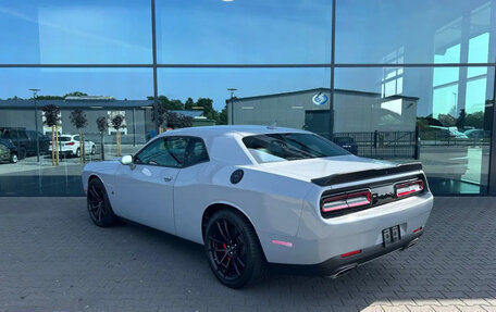 Dodge Challenger III рестайлинг 2, 2023 год, 10 430 758 рублей, 4 фотография