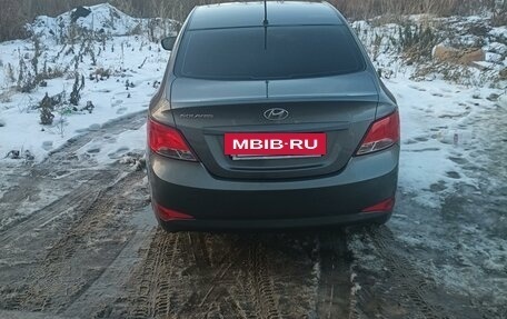 Hyundai Solaris II рестайлинг, 2016 год, 1 350 000 рублей, 10 фотография