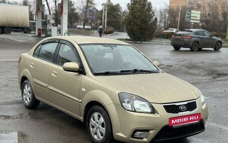 KIA Rio II, 2011 год, 590 000 рублей, 2 фотография