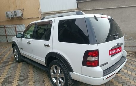 Ford Explorer IV, 2006 год, 1 500 000 рублей, 7 фотография