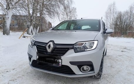 Renault Sandero II рестайлинг, 2019 год, 1 200 000 рублей, 8 фотография