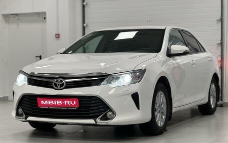 Toyota Camry, 2016 год, 1 860 000 рублей, 1 фотография