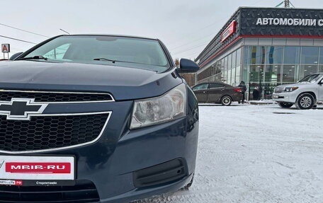 Chevrolet Cruze II, 2010 год, 587 500 рублей, 10 фотография