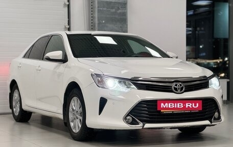 Toyota Camry, 2016 год, 1 860 000 рублей, 3 фотография