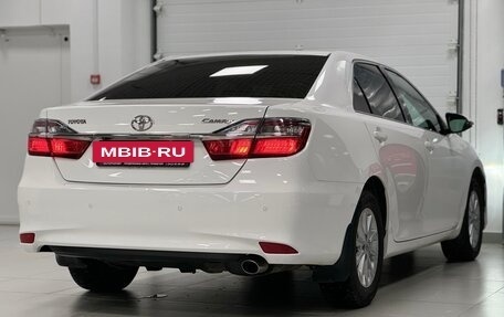 Toyota Camry, 2016 год, 1 860 000 рублей, 4 фотография