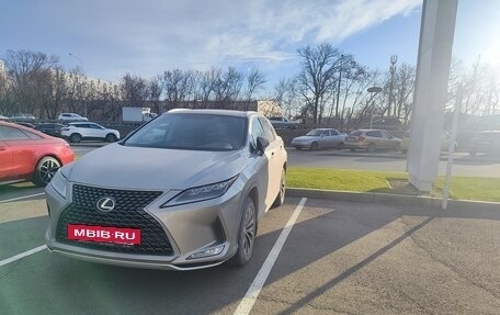 Lexus RX IV рестайлинг, 2021 год, 5 750 000 рублей, 2 фотография