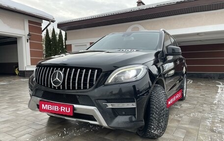 Mercedes-Benz M-Класс, 2012 год, 2 700 000 рублей, 1 фотография