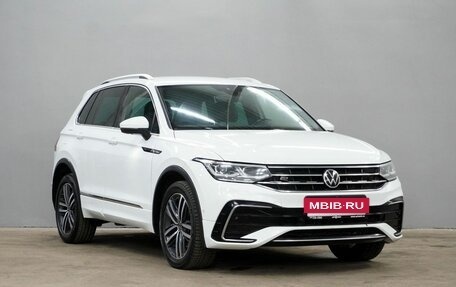 Volkswagen Tiguan II, 2020 год, 3 470 000 рублей, 3 фотография