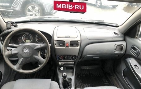 Nissan Almera, 2005 год, 335 000 рублей, 10 фотография