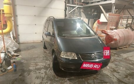 Volkswagen Sharan I рестайлинг, 2005 год, 680 000 рублей, 9 фотография