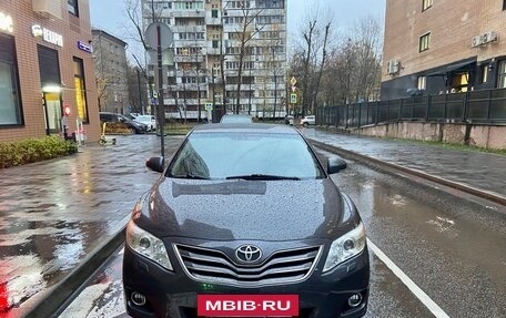 Toyota Camry, 2011 год, 1 299 000 рублей, 2 фотография