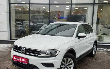 Volkswagen Tiguan II, 2017 год, 2 176 000 рублей, 1 фотография