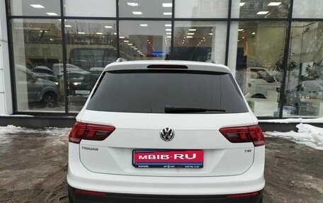 Volkswagen Tiguan II, 2017 год, 2 176 000 рублей, 7 фотография