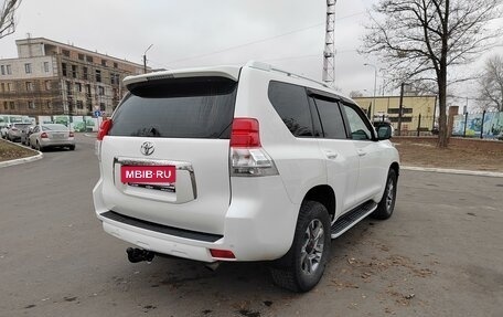 Toyota Land Cruiser Prado 150 рестайлинг 2, 2011 год, 2 650 000 рублей, 14 фотография