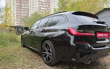 BMW 3 серия, 2019 год, 3 900 000 рублей, 4 фотография