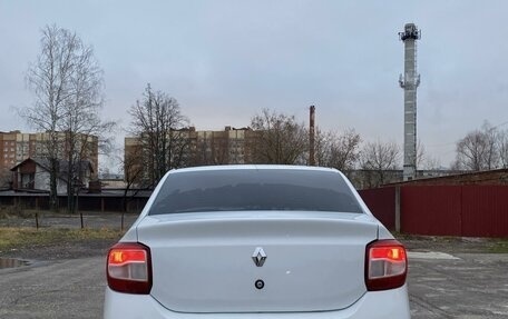 Renault Logan II, 2017 год, 285 000 рублей, 4 фотография