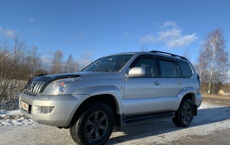 Toyota Land Cruiser Prado 120 рестайлинг, 2006 год, 2 000 000 рублей, 9 фотография