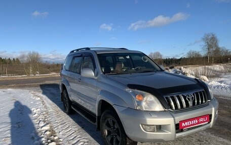 Toyota Land Cruiser Prado 120 рестайлинг, 2006 год, 2 000 000 рублей, 6 фотография