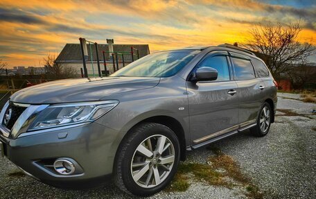 Nissan Pathfinder, 2014 год, 2 099 000 рублей, 10 фотография