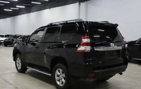 Toyota Land Cruiser Prado 150 рестайлинг 2, 2015 год, 3 399 000 рублей, 4 фотография