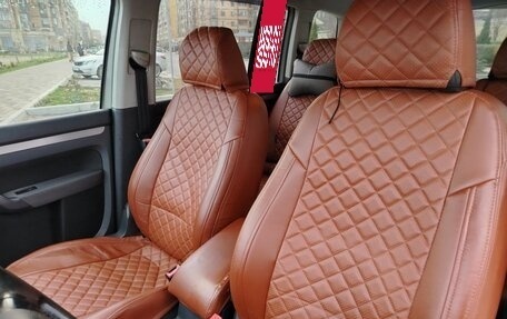 Volkswagen Touran III, 2008 год, 950 000 рублей, 18 фотография