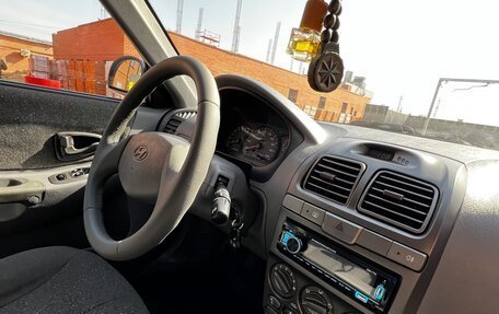 Hyundai Accent II, 2008 год, 585 000 рублей, 11 фотография