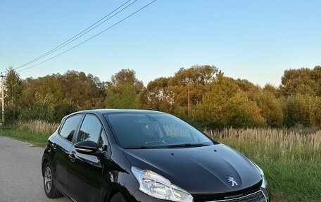 Peugeot 208 II, 2013 год, 700 000 рублей, 1 фотография