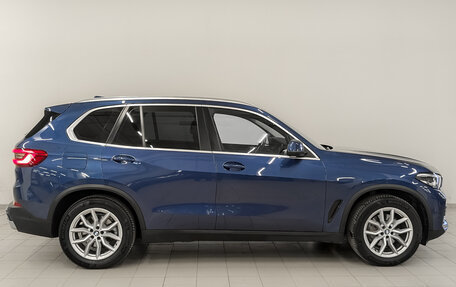 BMW X5, 2019 год, 6 350 000 рублей, 4 фотография