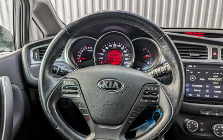 KIA cee'd III, 2015 год, 1 390 000 рублей, 21 фотография