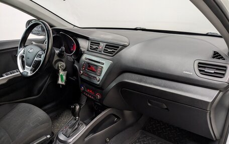 KIA Rio III рестайлинг, 2015 год, 1 110 000 рублей, 11 фотография