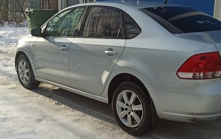 Volkswagen Polo VI (EU Market), 2013 год, 950 000 рублей, 7 фотография