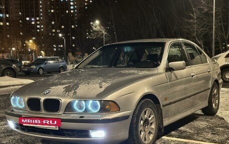 BMW 5 серия, 1999 год, 600 000 рублей, 18 фотография