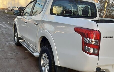 Mitsubishi L200 IV рестайлинг, 2017 год, 2 567 000 рублей, 7 фотография