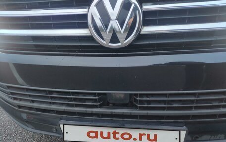 Volkswagen Caravelle T6 рестайлинг, 2017 год, 3 450 000 рублей, 7 фотография