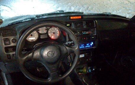 Toyota RAV4, 1999 год, 450 000 рублей, 1 фотография