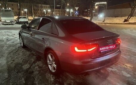 Audi A4, 2012 год, 1 350 000 рублей, 4 фотография