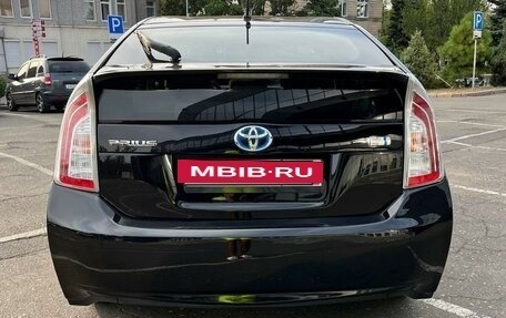 Toyota Prius, 2012 год, 1 300 000 рублей, 8 фотография