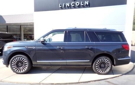 Lincoln Navigator, 2021 год, 11 775 404 рублей, 3 фотография