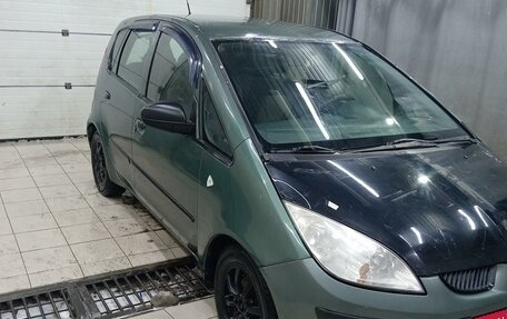 Mitsubishi Colt VI рестайлинг, 2004 год, 270 000 рублей, 4 фотография