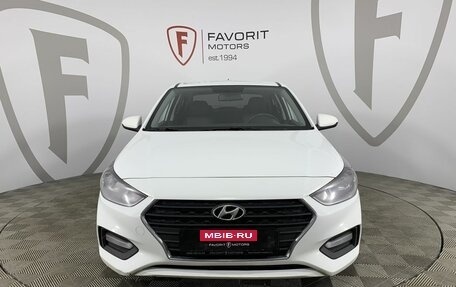 Hyundai Solaris II рестайлинг, 2018 год, 999 000 рублей, 2 фотография