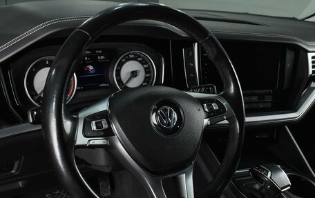 Volkswagen Touareg III, 2018 год, 5 459 000 рублей, 14 фотография