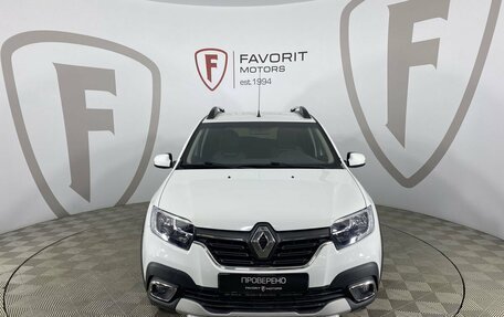 Renault Sandero II рестайлинг, 2020 год, 1 075 000 рублей, 2 фотография