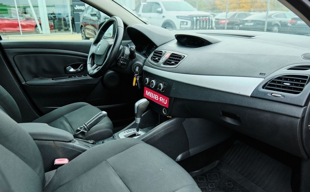 Renault Fluence I, 2010 год, 750 000 рублей, 21 фотография
