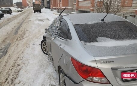 Hyundai Solaris II рестайлинг, 2013 год, 700 000 рублей, 4 фотография