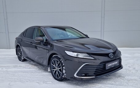 Toyota Camry, 2021 год, 3 685 000 рублей, 3 фотография