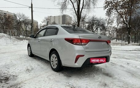 KIA Rio IV, 2017 год, 899 000 рублей, 8 фотография